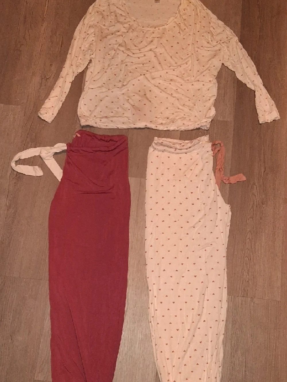 Eberjey Cream and Rust Heart-Print Pajama Set - Picture 4 of 6